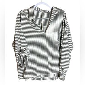 Max Studio Gray & White Striped Pullover Top – Size 2X – NWT